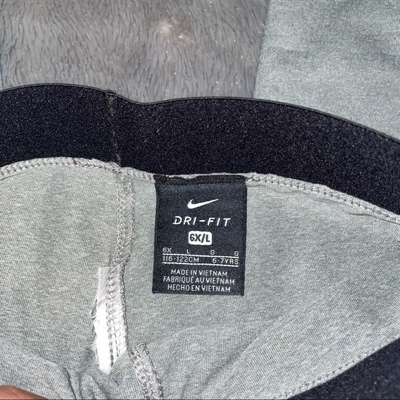Nike Dri-Fit Leggings Grey/Black Size 6X/L - Picture 3 of 3